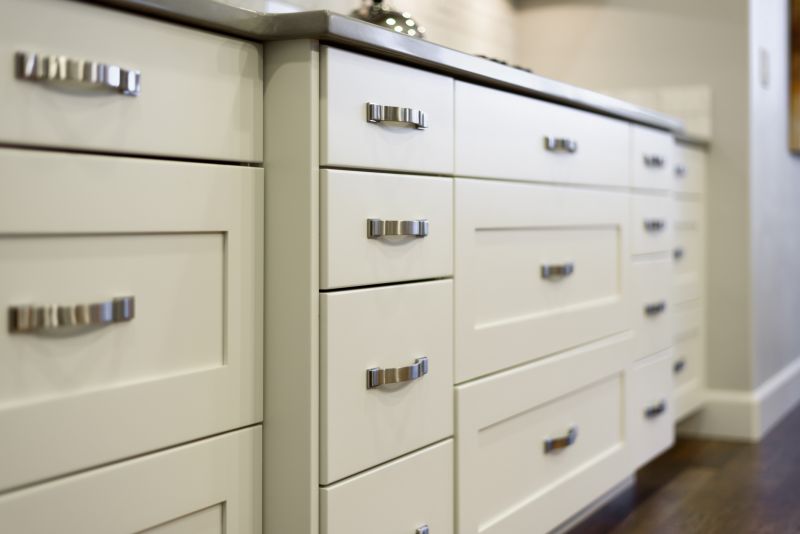 Kitchen Cabinets Refacing in Cincinnati, OH